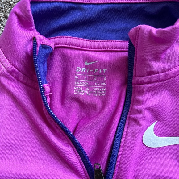 Nike Size 6x Quarter Zip Dri-Fit With Thumb Holes Fuchsia EUC - Picture 4 of 4
